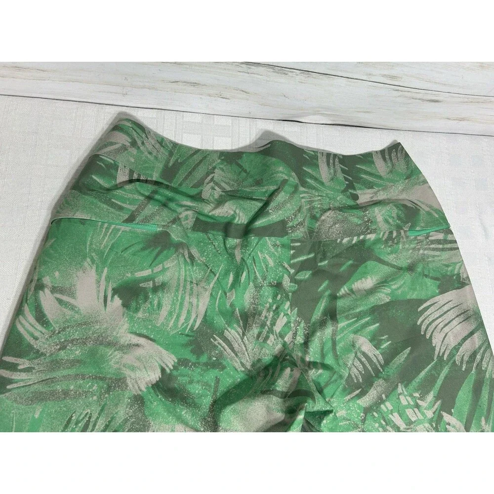 Lululemon Current State Board Short Green Floral Linerless 9.5” Inseam Men’s 33